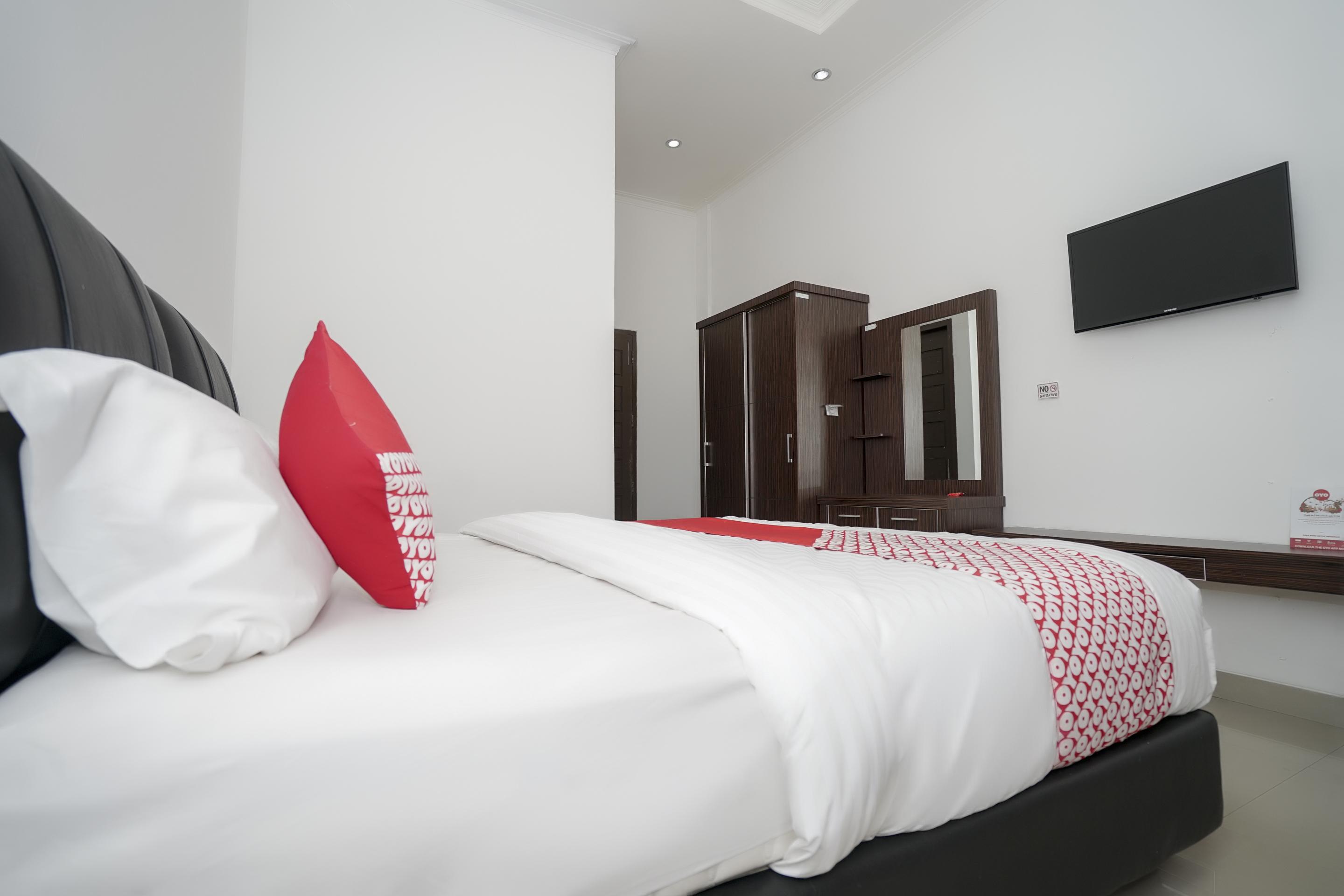 Oyo 346 Guest House Dempo Jakabaring Palembang Ngoại thất bức ảnh