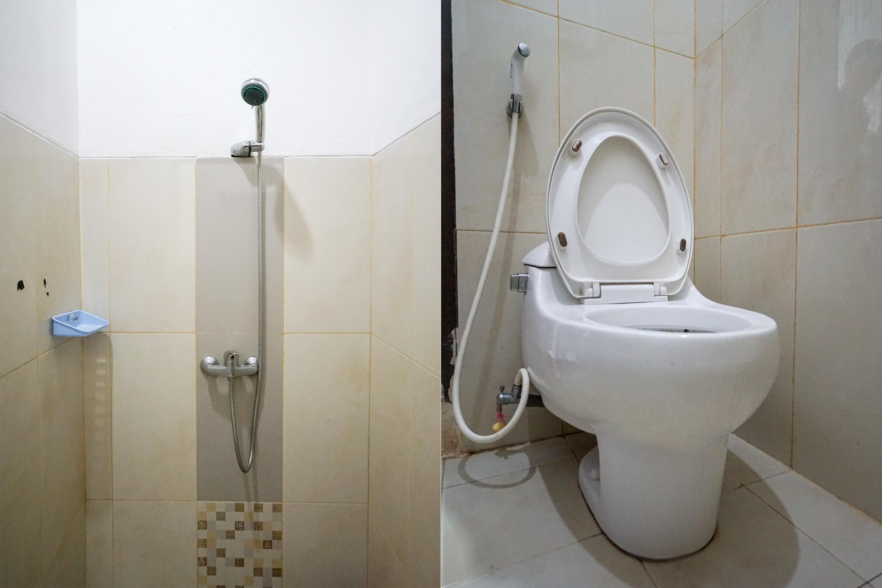 Oyo 346 Guest House Dempo Jakabaring Palembang Ngoại thất bức ảnh